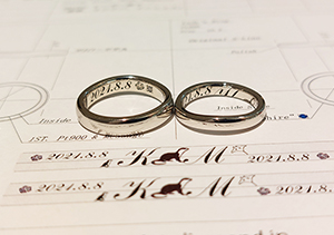 【結婚指輪】こだわりは内側に。シークレットモチーフ
